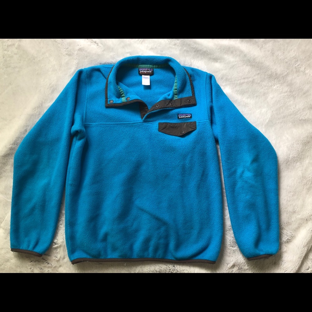 Blue Patagonia synchilla pullover